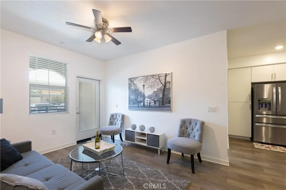9001 Cerise Lane #111 Cypress, CA 90630