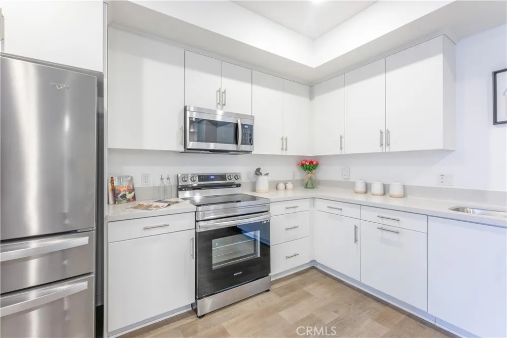 9001 Cerise Lane #111 Cypress, CA 90630