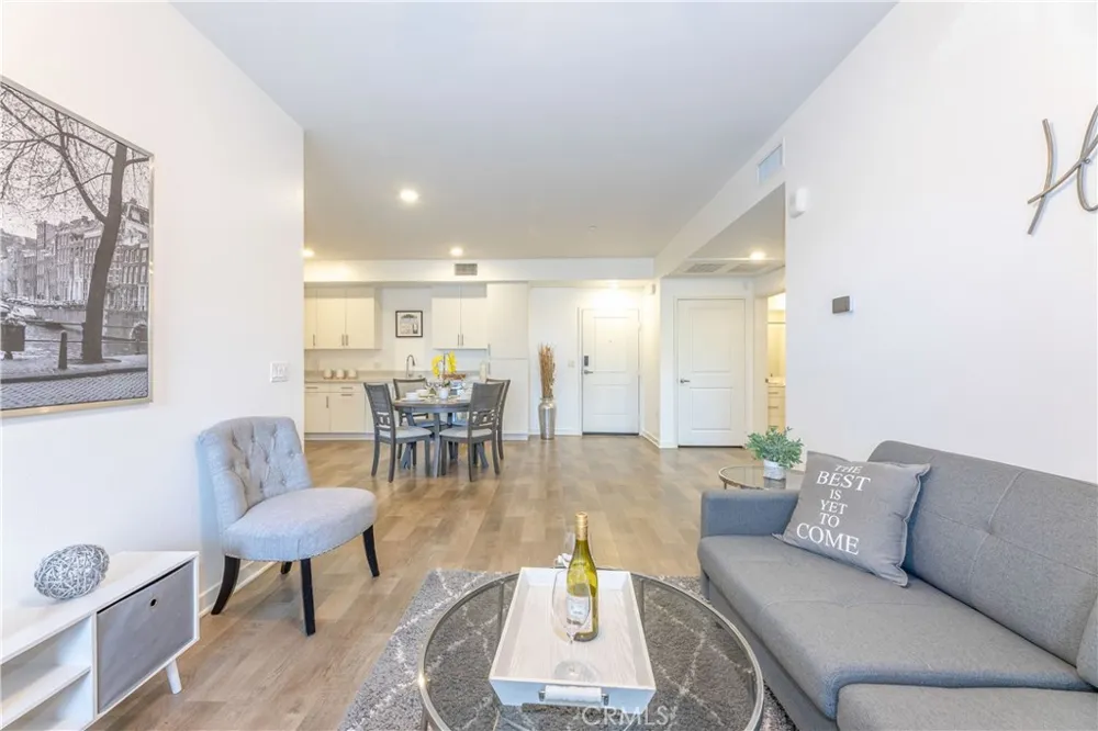 9001 Cerise Lane #111 Cypress, CA 90630