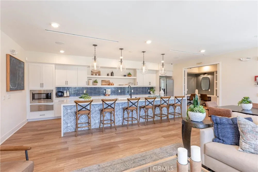 9001 Cerise Lane #111 Cypress, CA 90630