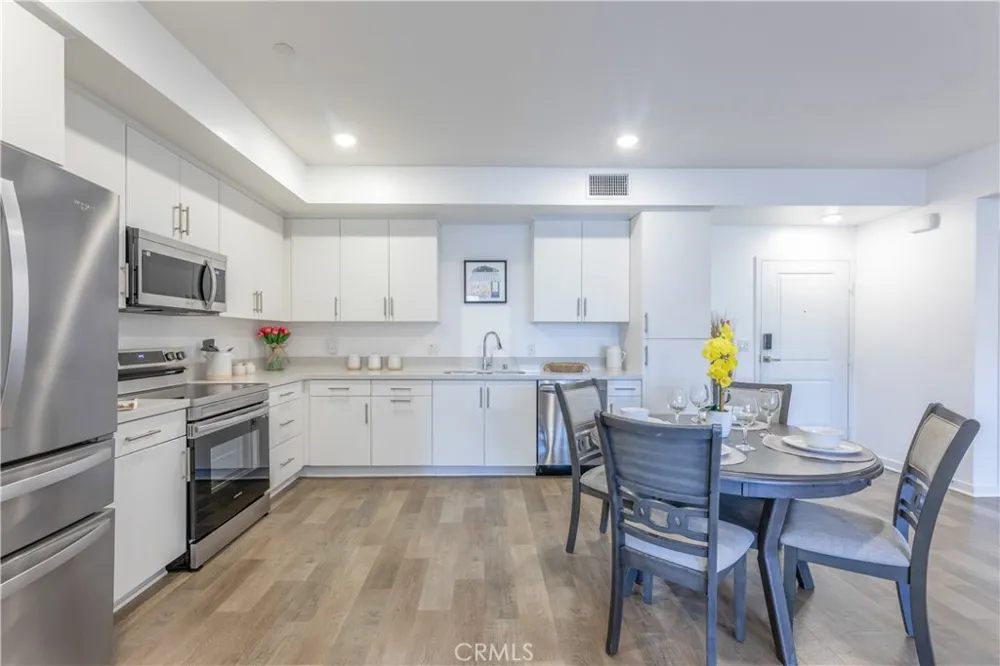 9001 Cerise Lane #111 Cypress, CA 90630