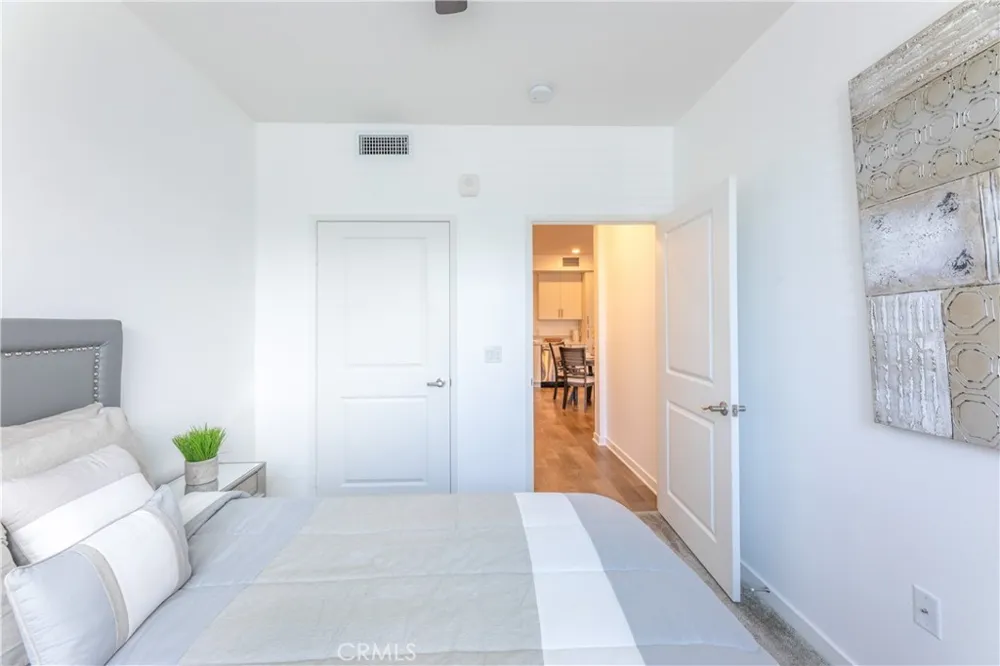 9001 Cerise Lane #111 Cypress, CA 90630