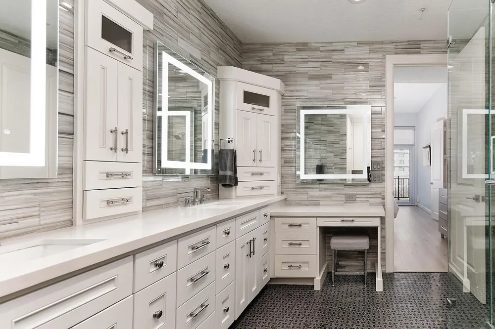 3 Waterway Court #5C The Woodlands, TX 77380