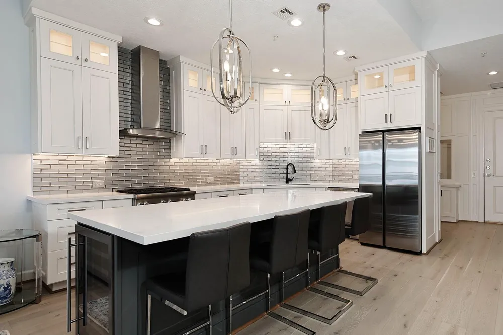 3 Waterway Court #5C The Woodlands, TX 77380