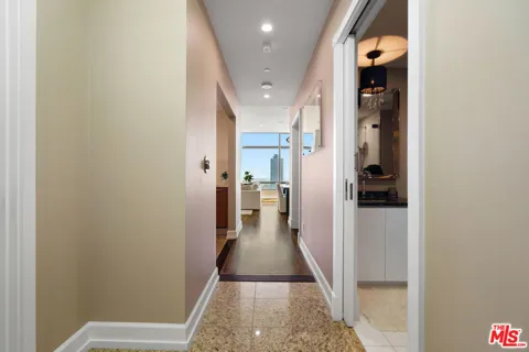 900 W Olympic Boulevard #32G