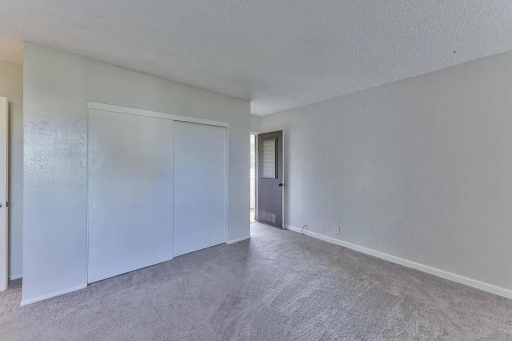 500 Glenwood Circle #435 Monterey, CA 93940