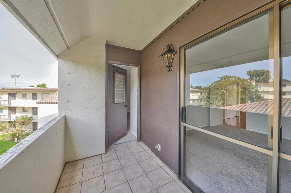500 Glenwood Circle #435 Monterey, CA 93940