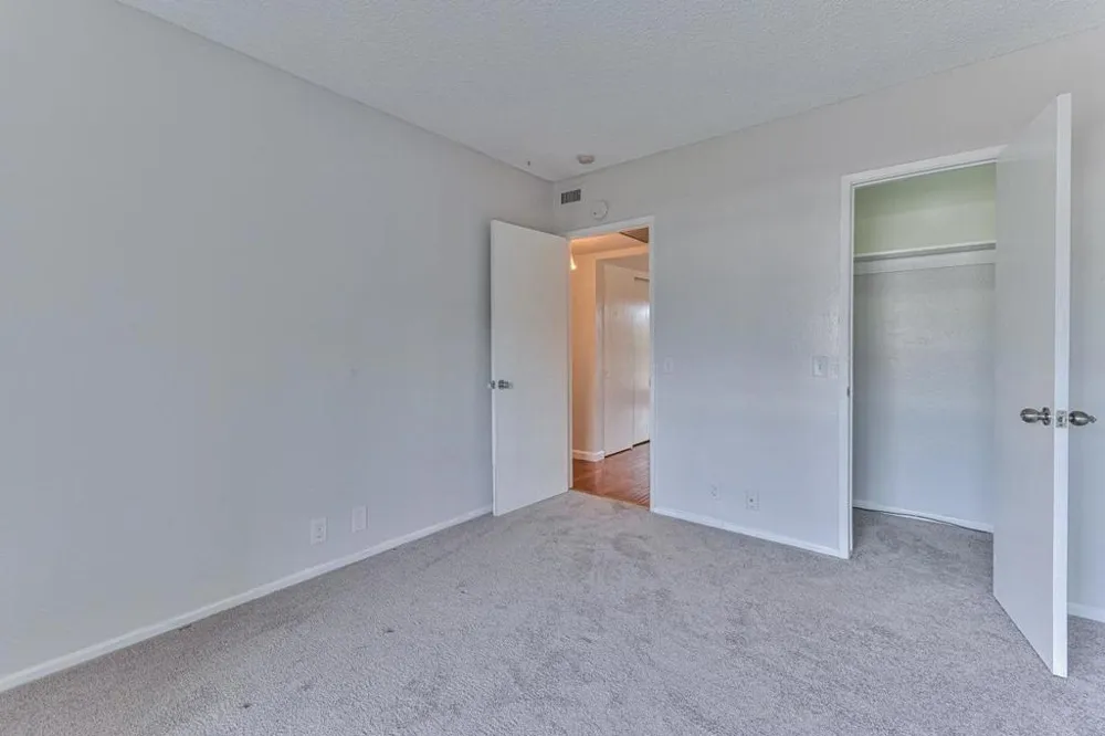 500 Glenwood Circle #435 Monterey, CA 93940