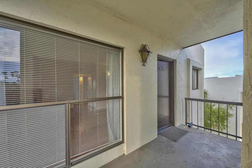 500 Glenwood Circle #435 Monterey, CA 93940