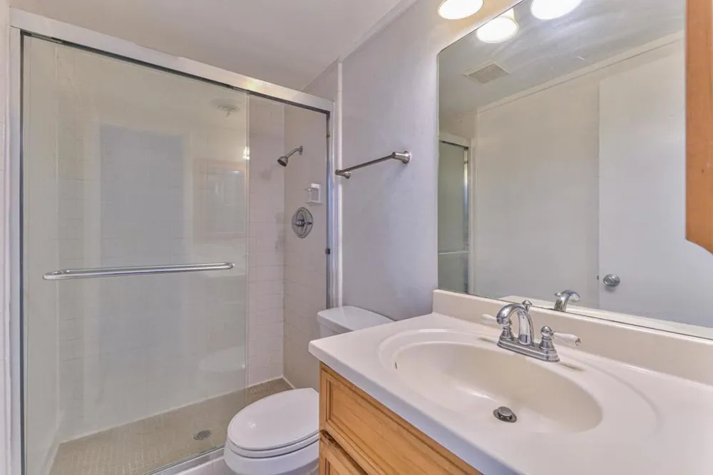 500 Glenwood Circle #435 Monterey, CA 93940