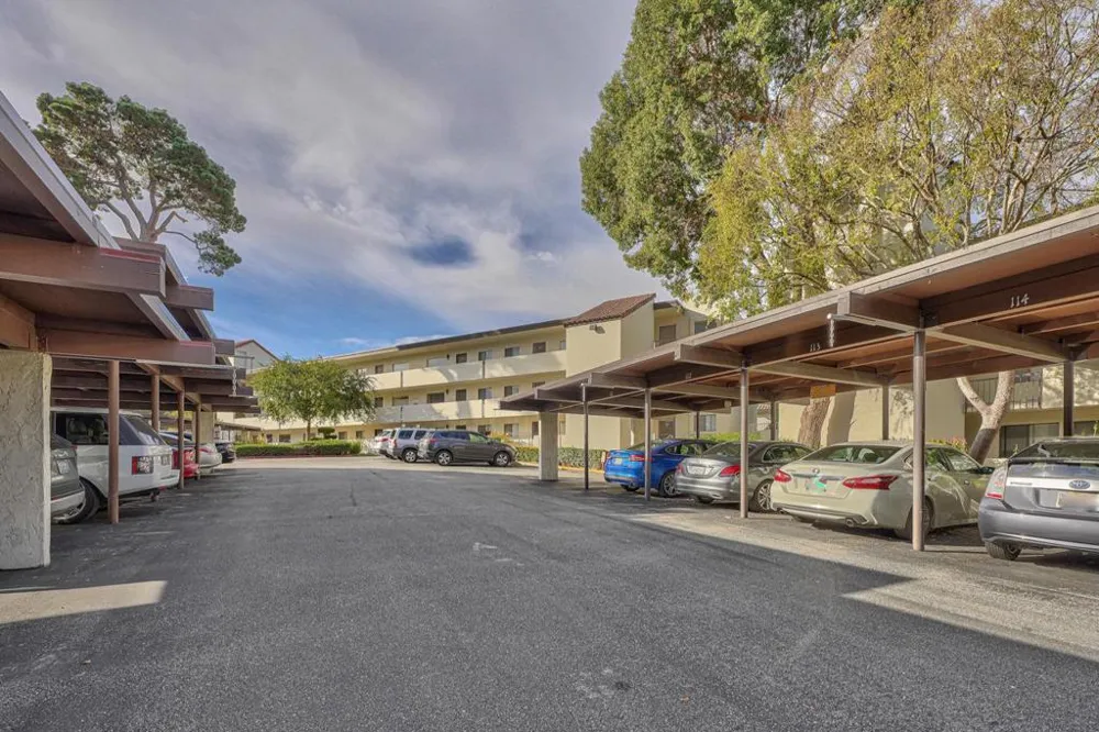 500 Glenwood Circle #435 Monterey, CA 93940