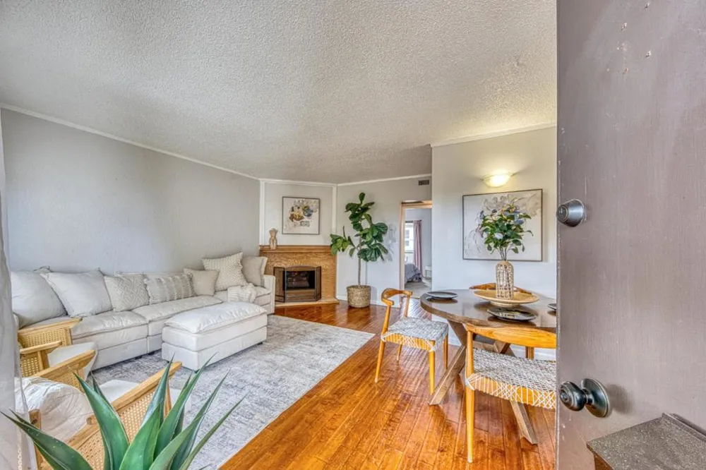 500 Glenwood Circle #435 Monterey, CA 93940
