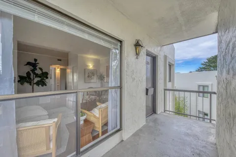 500 Glenwood Circle #435