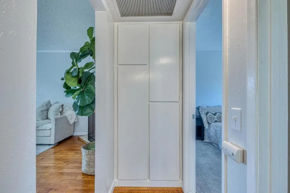 500 Glenwood Circle #435 Monterey, CA 93940