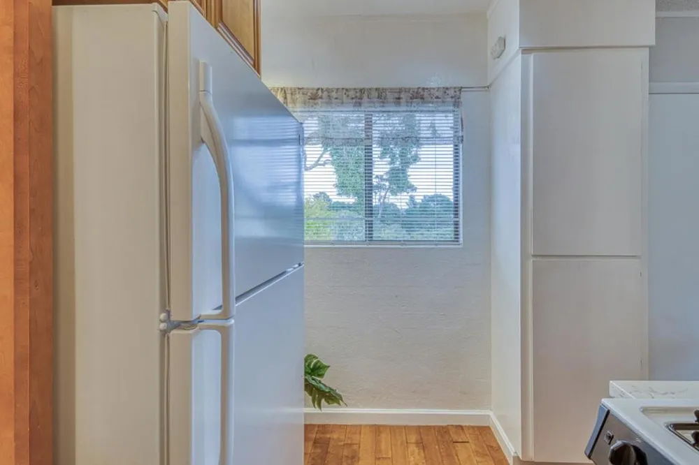 500 Glenwood Circle #435 Monterey, CA 93940