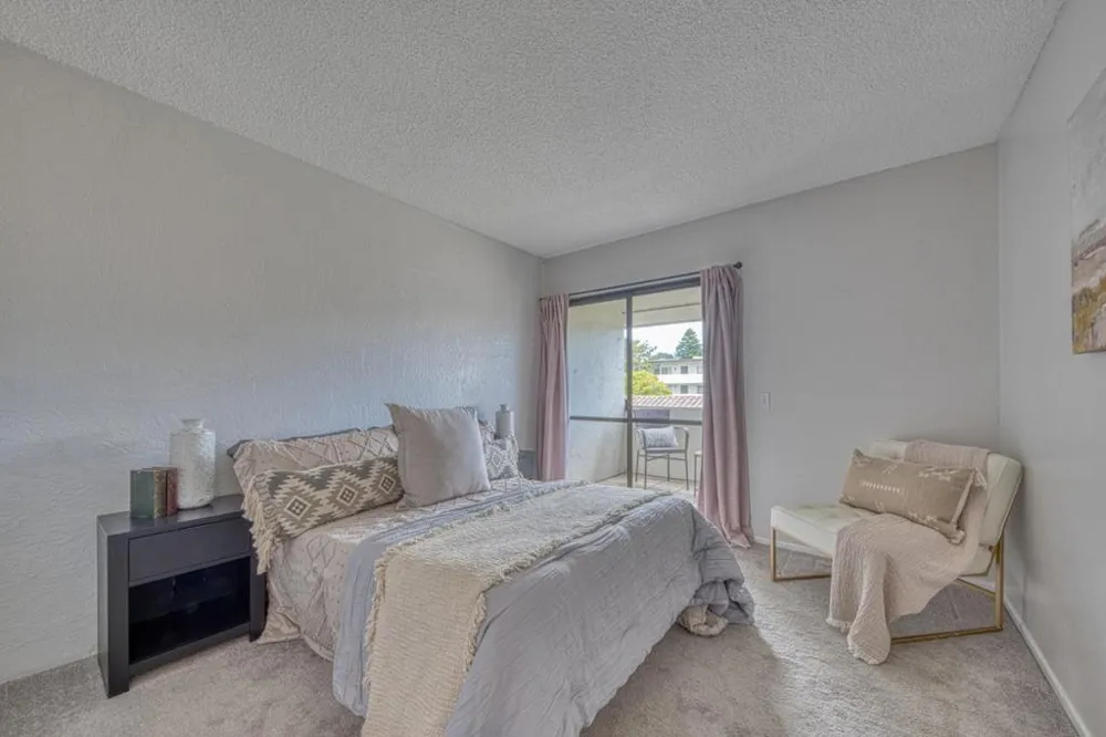 500 Glenwood Circle #435 Monterey, CA 93940