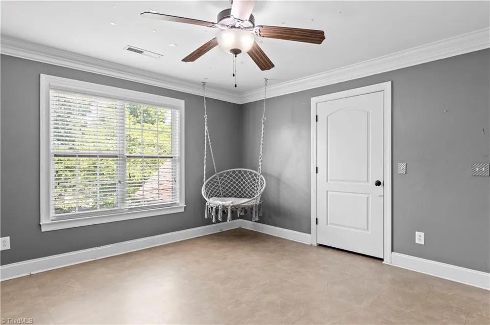 5578 Linden Hill Lane Lewisville, NC 27023
