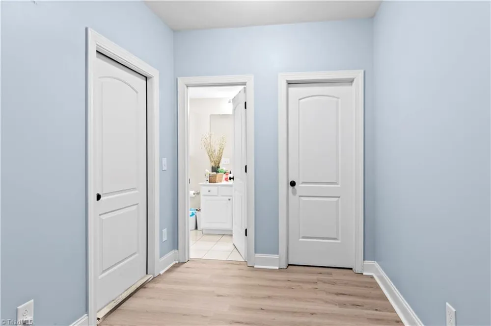 5578 Linden Hill Lane Lewisville, NC 27023