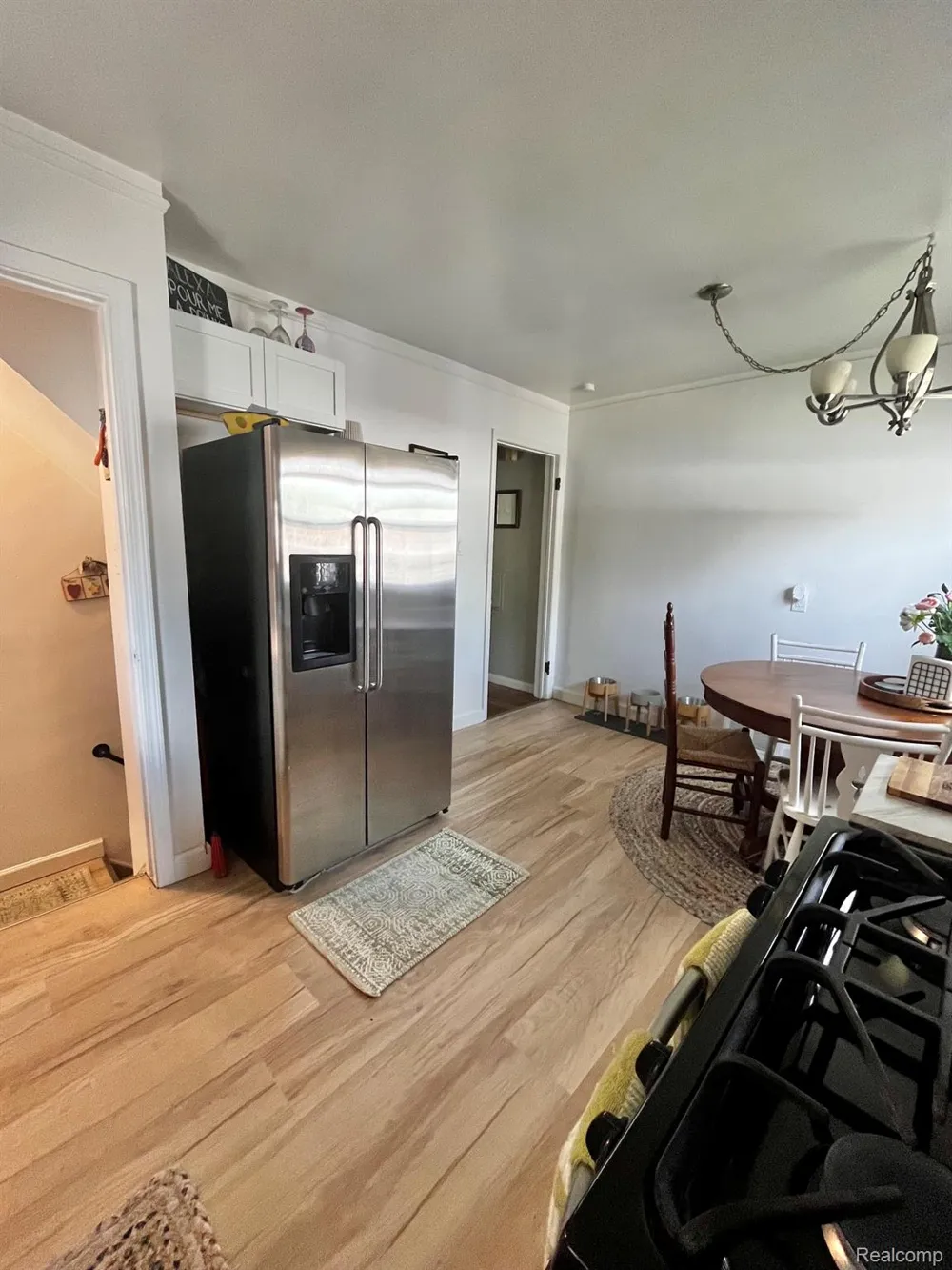 15854 Englewood Avenue Allen Park City, MI 48101