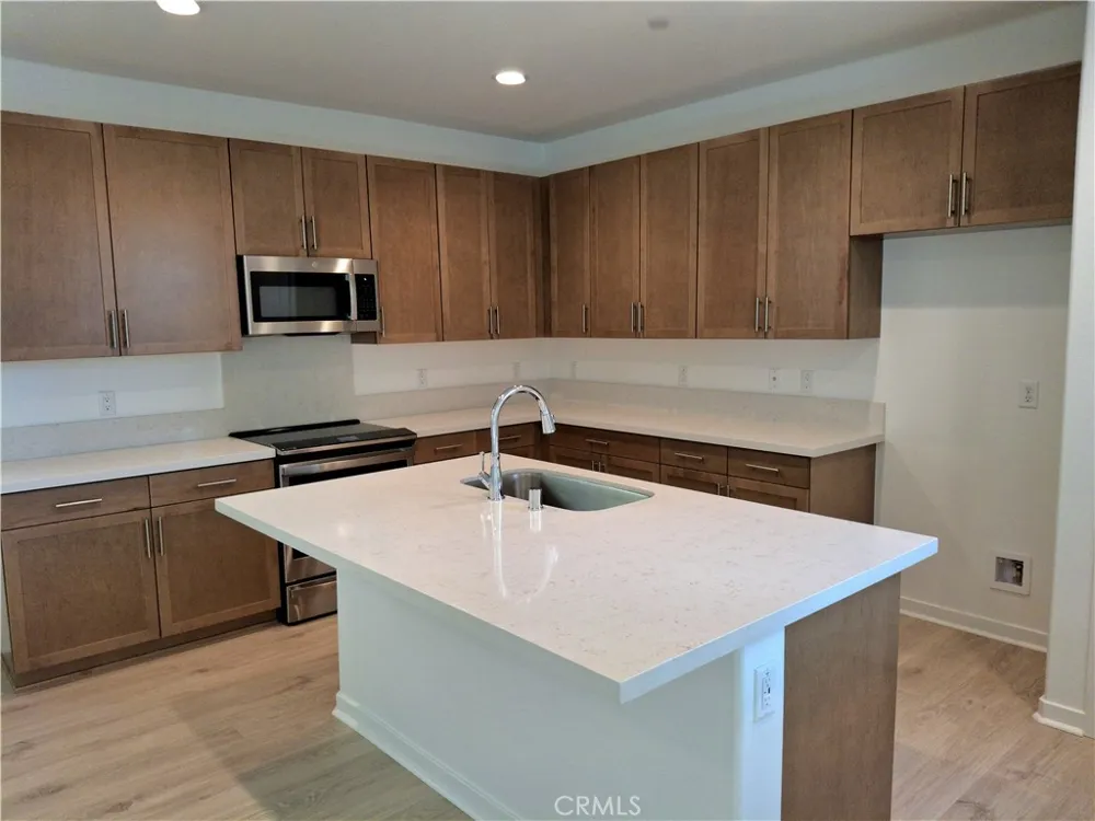 31353 Osage Trail Winchester, CA 92596