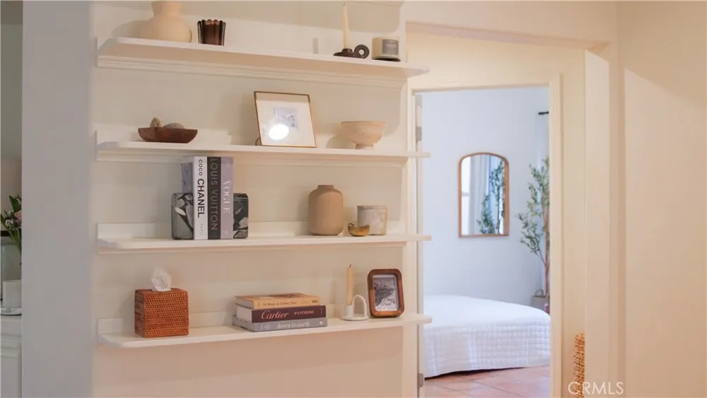 214 Irena #B Redondo Beach, CA 90277