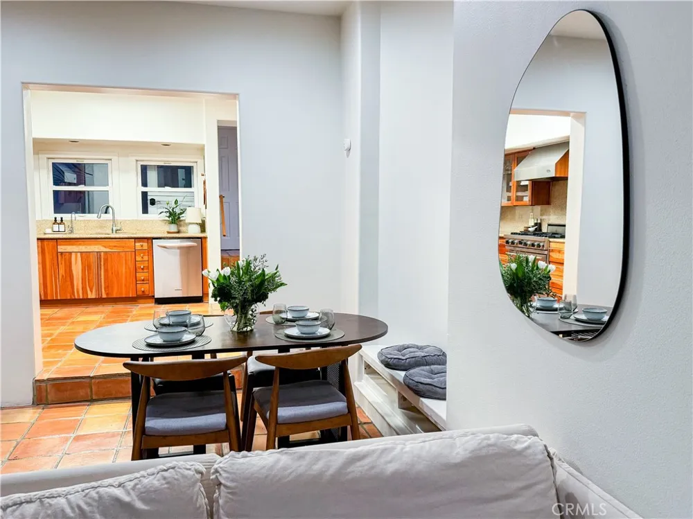 214 Irena #B Redondo Beach, CA 90277