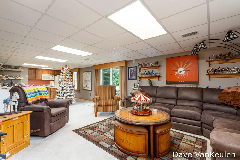 4494 Barber Road Hastings, MI 49058