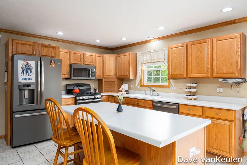 4494 Barber Road Hastings, MI 49058