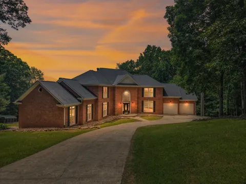 310 Bluffs Road