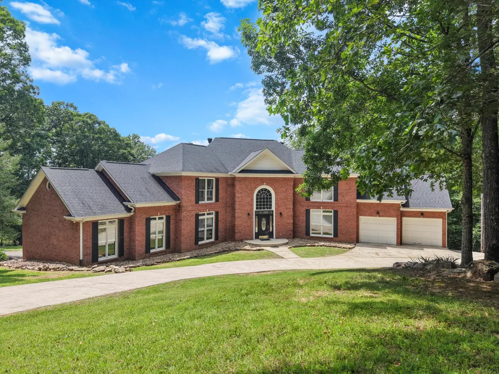 310 Bluffs Road South Pittsburg, TN 37380