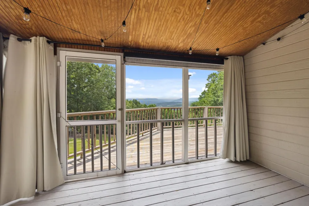 310 Bluffs Road South Pittsburg, TN 37380