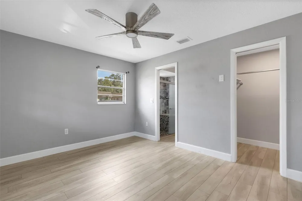 4602 PARK ACRES DRIVE #96 Bradenton, FL 34207