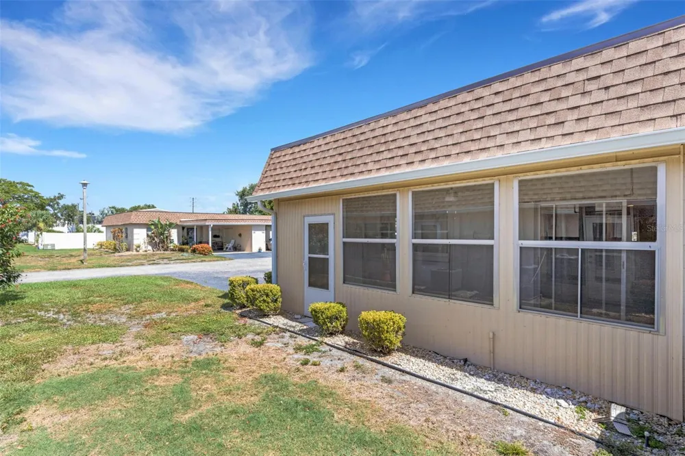 4602 PARK ACRES DRIVE #96 Bradenton, FL 34207