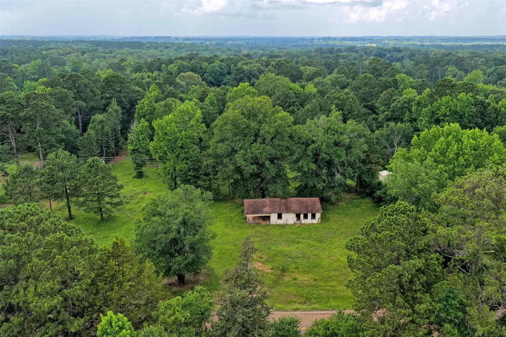 1159 Fm 248 Jefferson, TX 75657