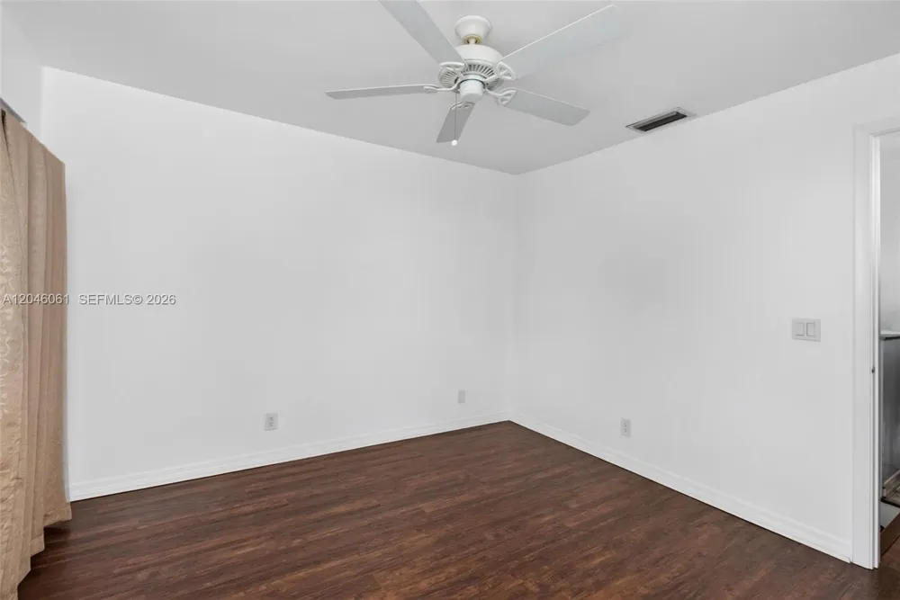 3855 Island Club Cir Lake Worth, FL 33462