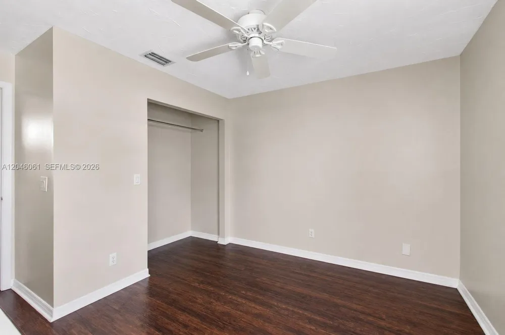 3855 Island Club Cir Lake Worth, FL 33462
