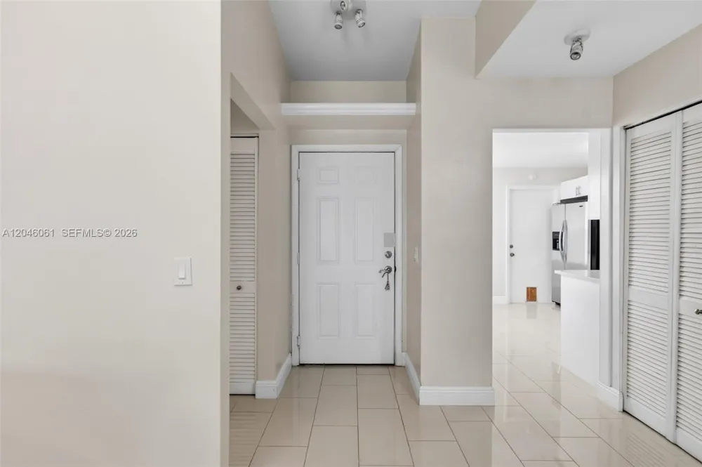 3855 Island Club Cir Lake Worth, FL 33462