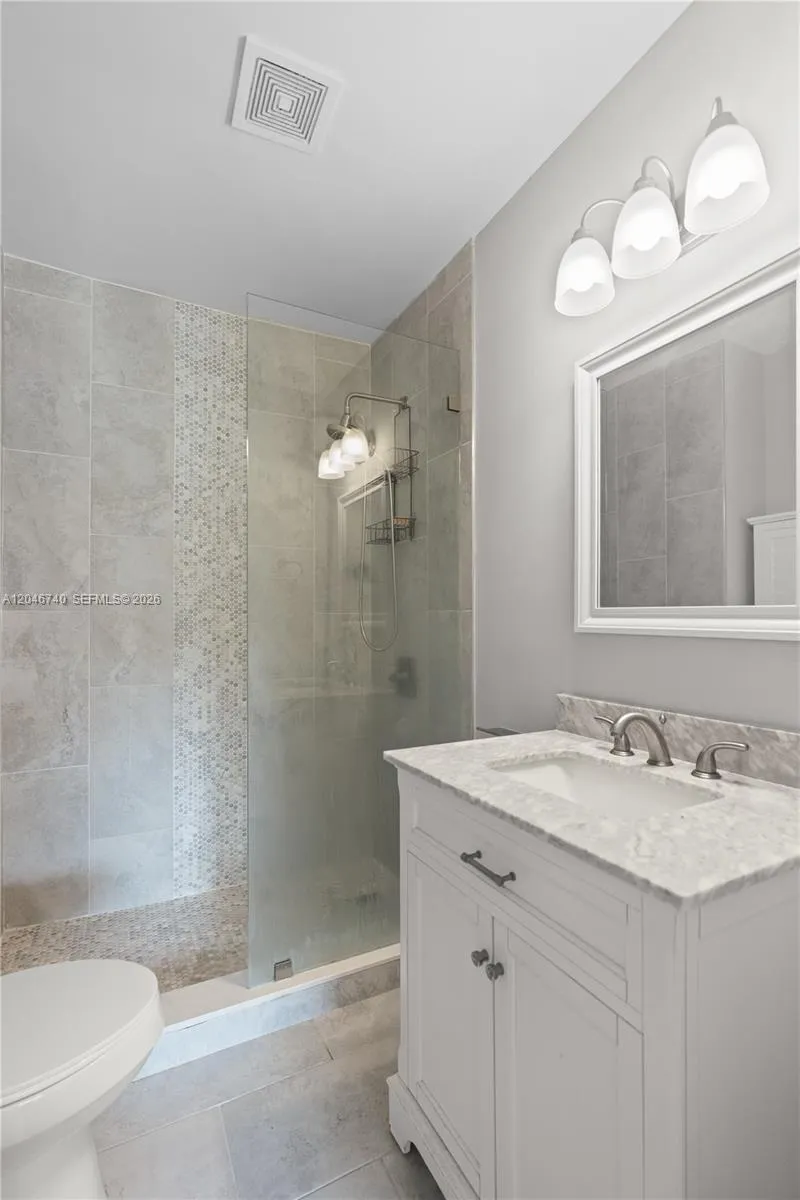 10311 Laurel Ct Pembroke Pines, FL 33026