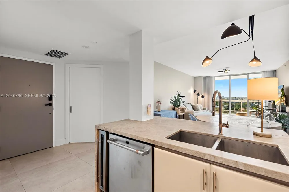 9595 Collins Ave #N10F Surfside, FL 33154