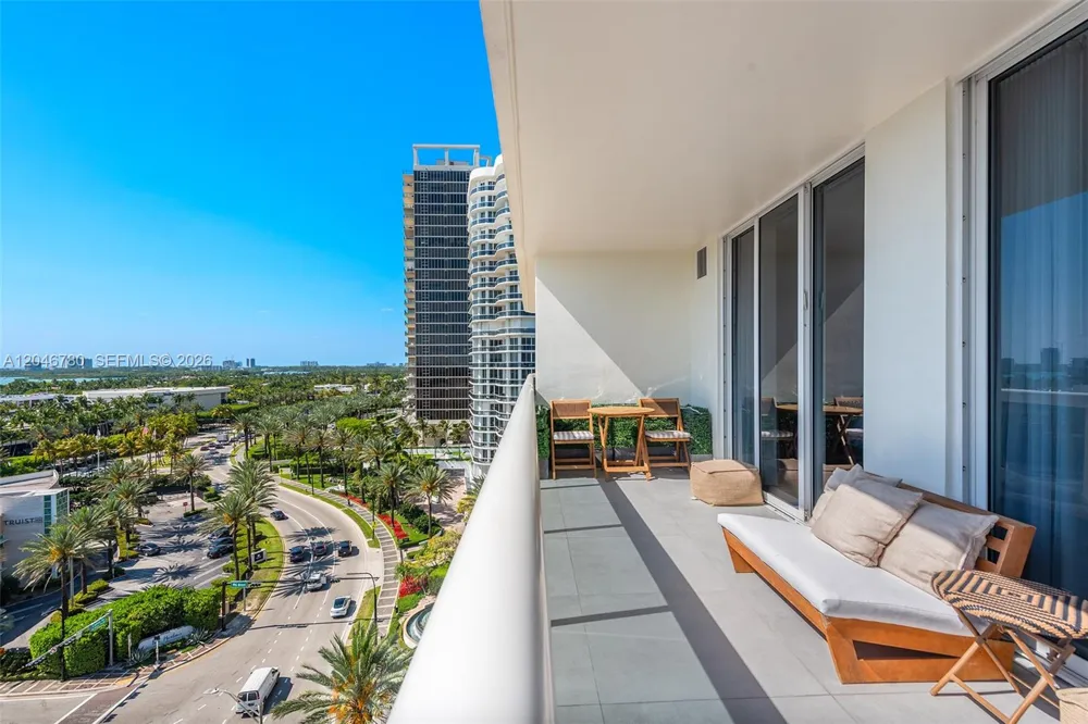 9595 Collins Ave #N10F Surfside, FL 33154