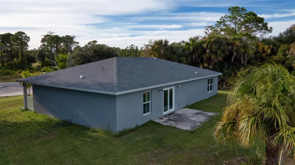 8007 Royal Court 