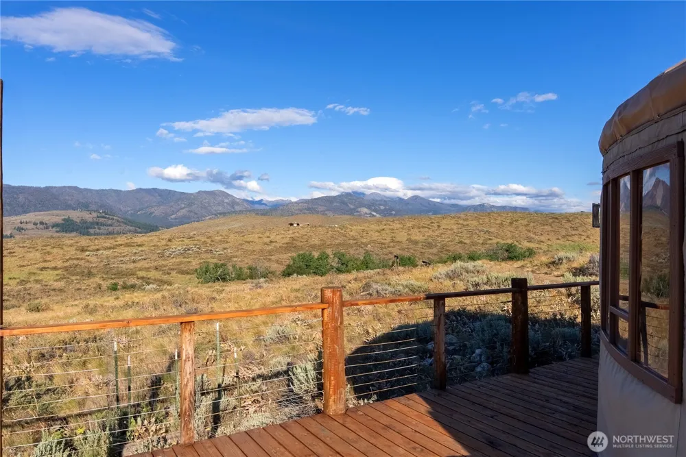 35 Chewuch Heights Road Winthrop, WA 98862