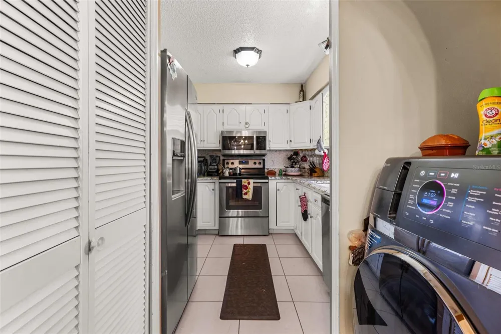 100 E OAK TERRACE DRIVE #C1 Leesburg, FL 34748