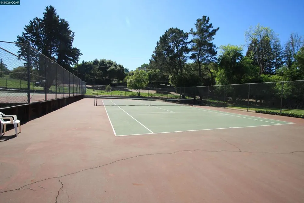 1506 Ashwood Dr Martinez, CA 94553