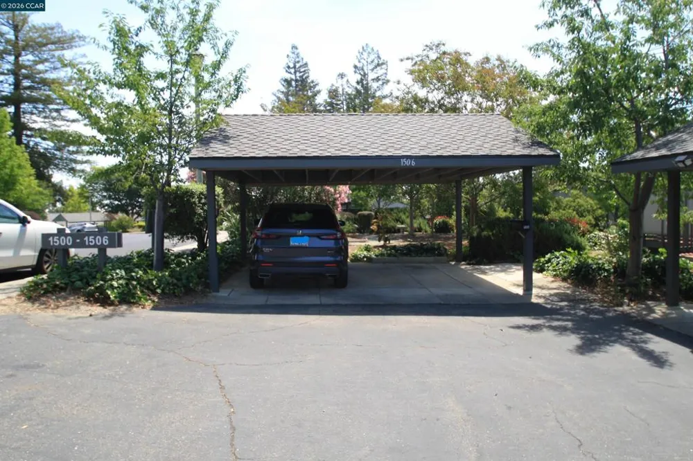 1506 Ashwood Dr Martinez, CA 94553