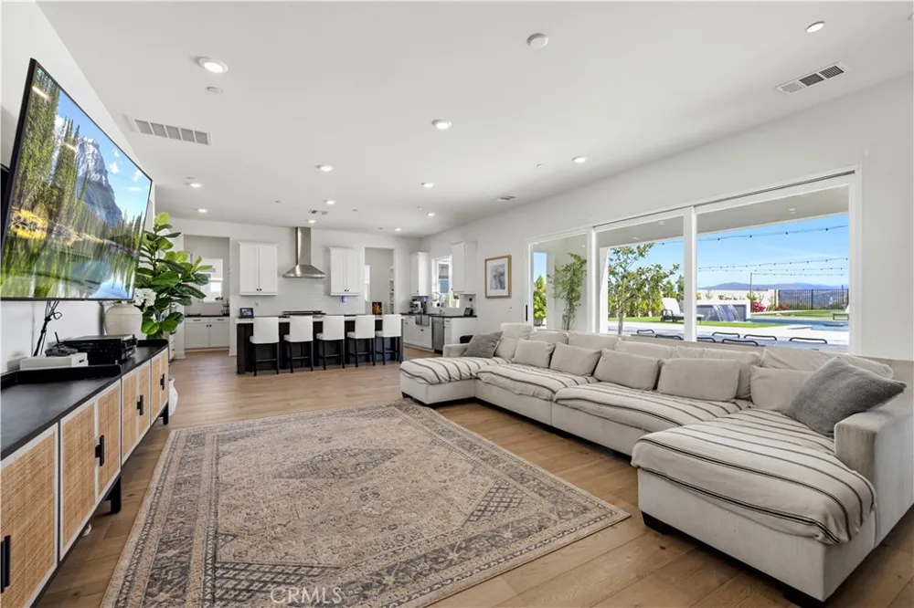 28346 Old Springs Castaic, CA 91384