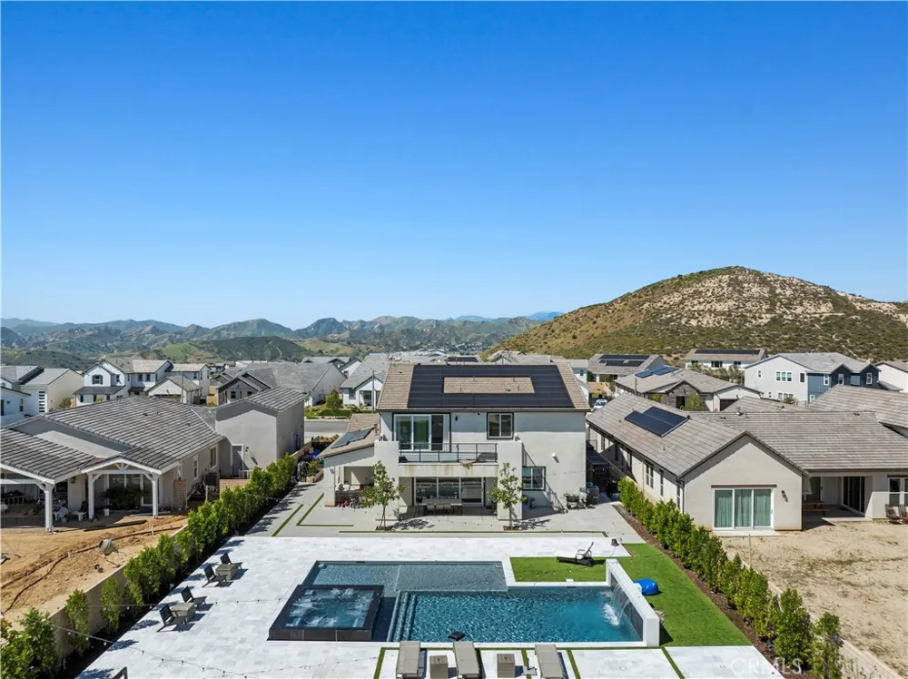 28346 Old Springs Castaic, CA 91384