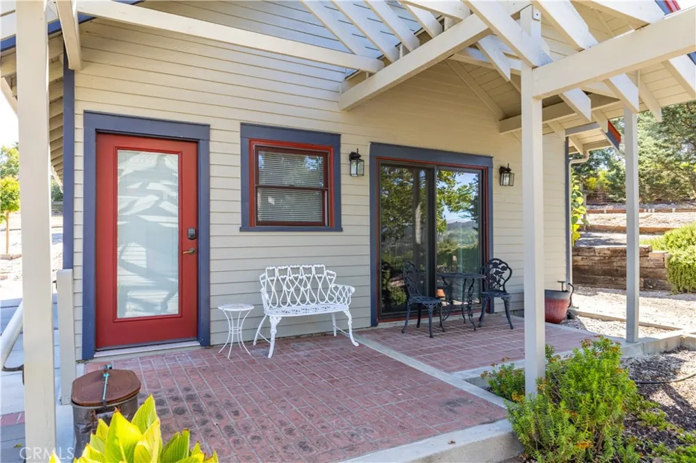 3155 El Camino Real Atascadero, CA 93422
