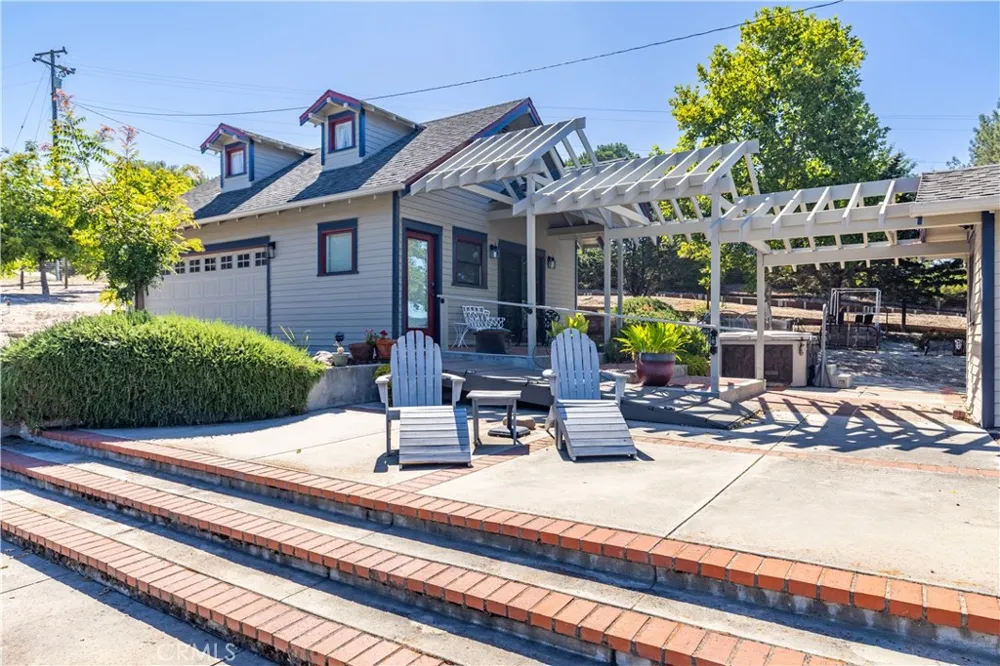 3155 El Camino Real Atascadero, CA 93422