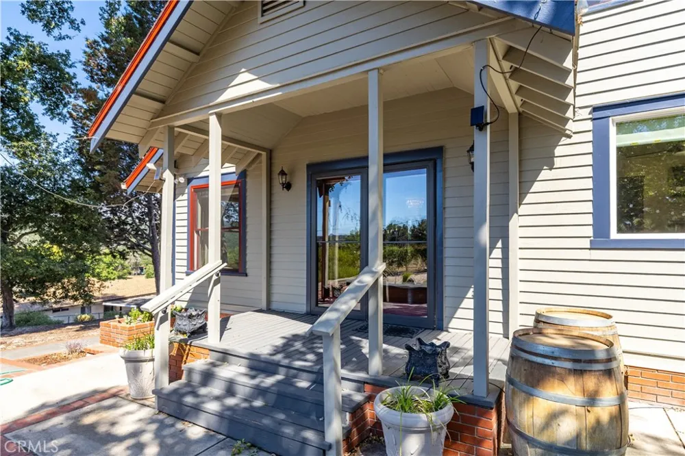 3155 El Camino Real Atascadero, CA 93422